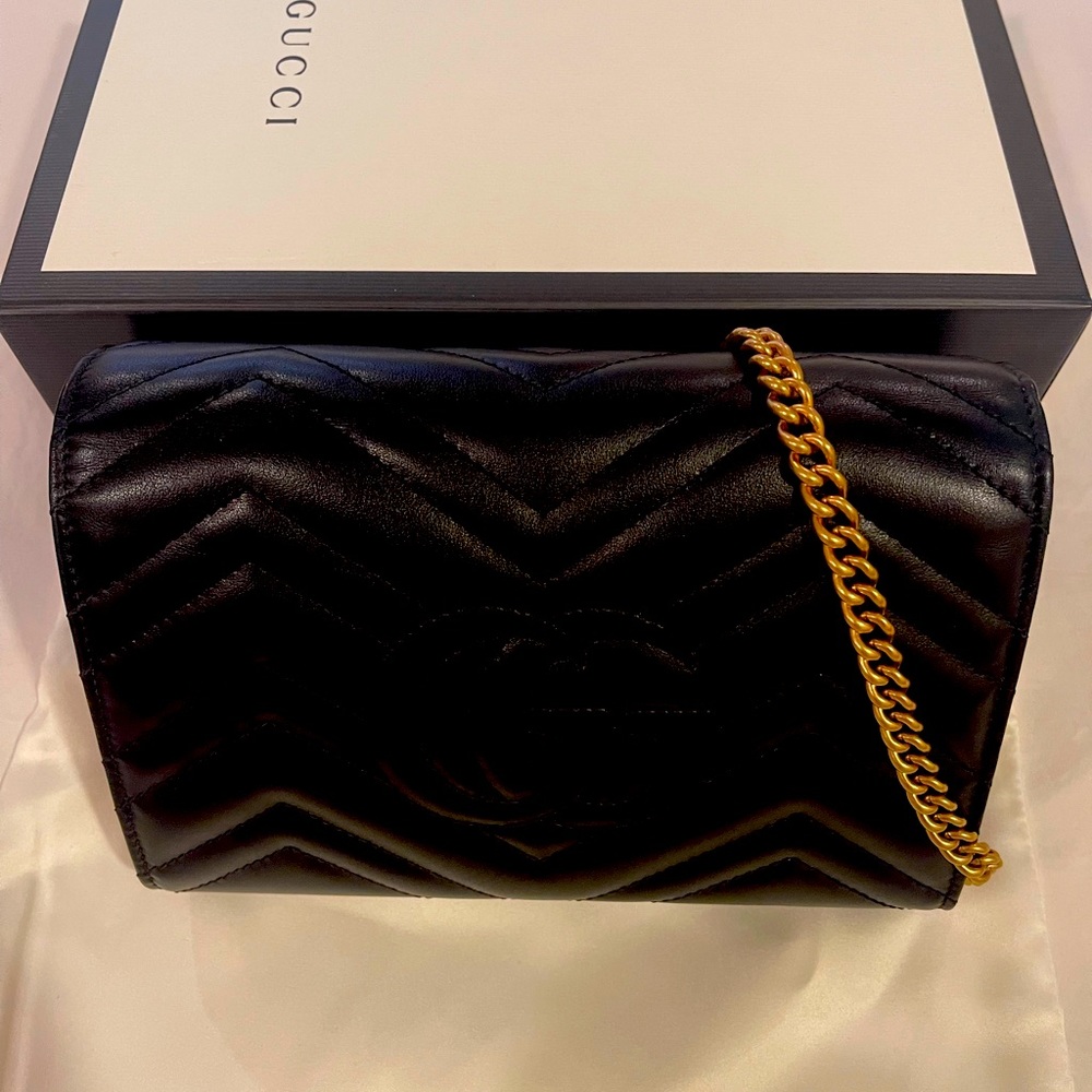 Gucci GG Marmont Matelasse Black Leather Mini Bag